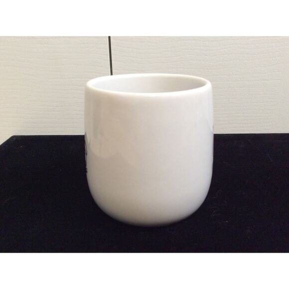 WHITE CASTLE LIMITED EDITION 95 YEARS ANNIVERSARY WHITE COFFEE MUG - Picture 4 of 6